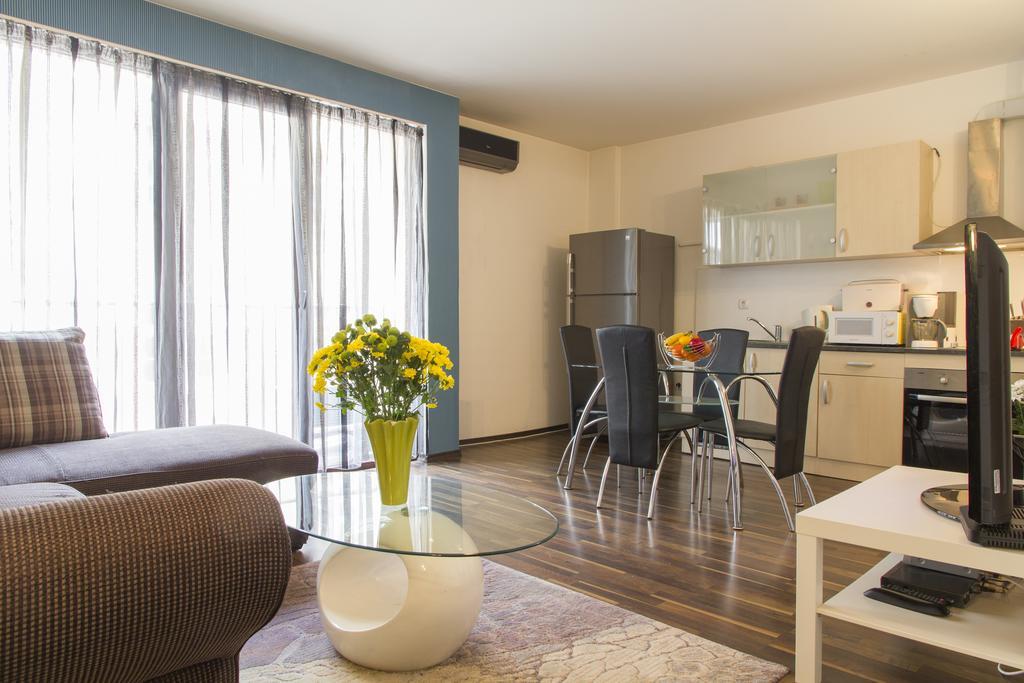 Vitosha Downtown Apartments Sofia Extérieur photo