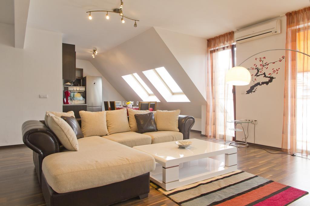 Vitosha Downtown Apartments Sofia Extérieur photo