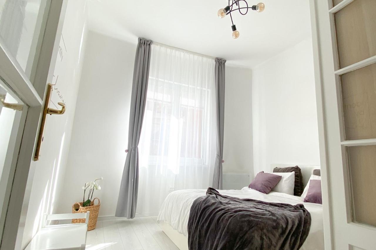 Vitosha Downtown Apartments Sofia Extérieur photo
