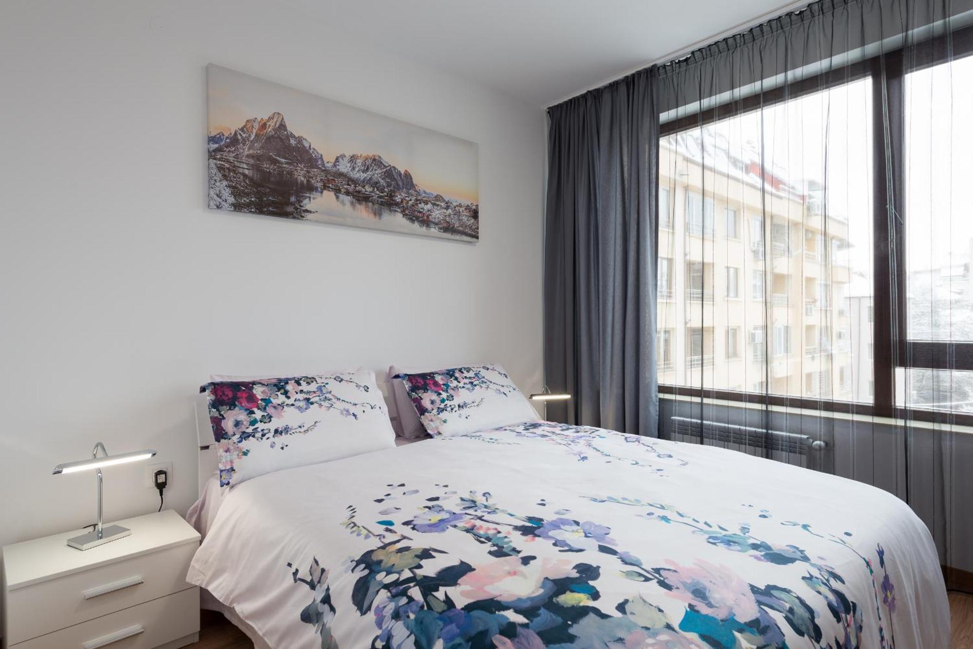 Vitosha Downtown Apartments Sofia Extérieur photo